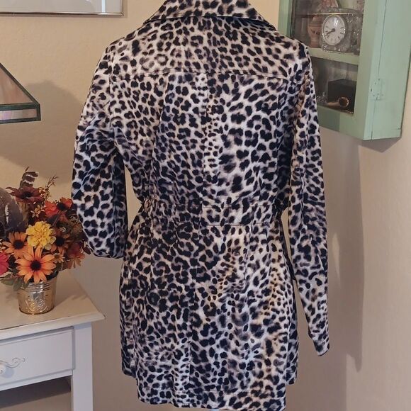 Dana Buchman Animal Print Zip-Up Jacket. Leopard. Mobwife - Picture 6 of 11